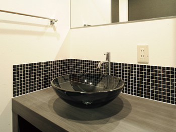 思い描いた通りの和モダンな空間が完成してとても満足しています。