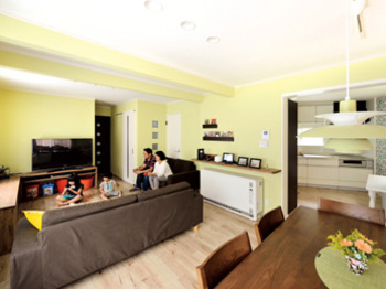 視界を遮るものがなく約2倍に広がったLDは淡いグリーンが印象的