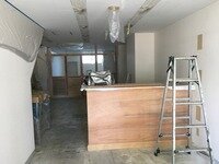 店舗改装工事中