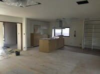 ビル全面改装工事　完了間近