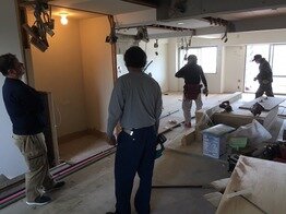 マンション改装工事　工事中！