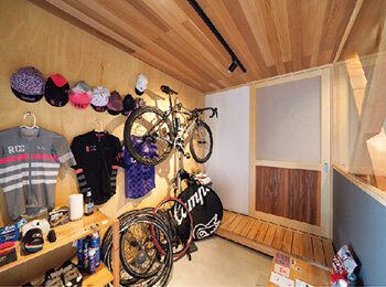 趣味の自転車やサイクル用具を