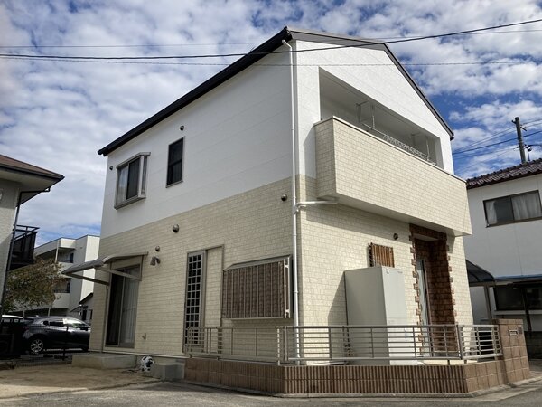 広島県安芸郡 H様邸 外壁・ベランダ防水・屋根カバー工事